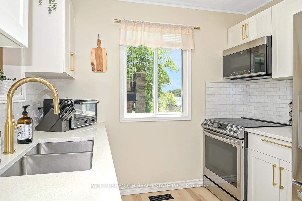 Photo 8 of 1084 Bayview Drive, Ottawa, Constance Bay — HOMEH