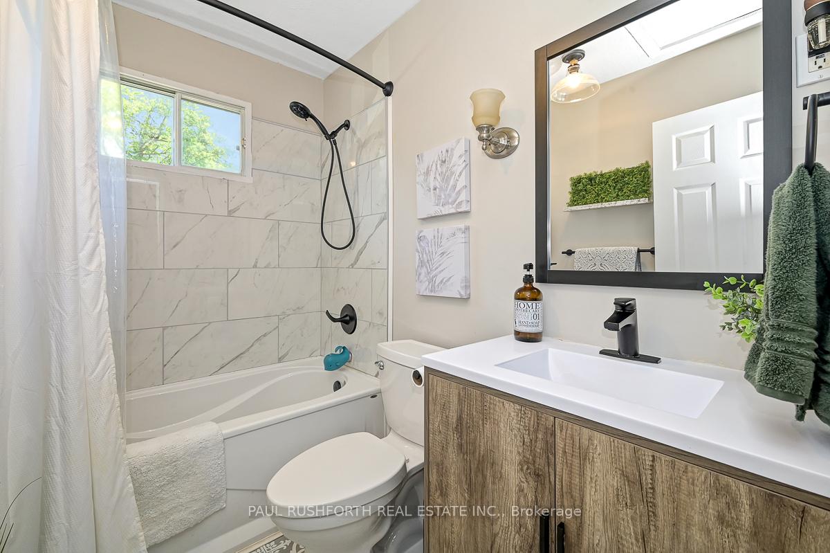 Photo 10 of 1084 Bayview Drive, Ottawa, Constance Bay — HOMEH