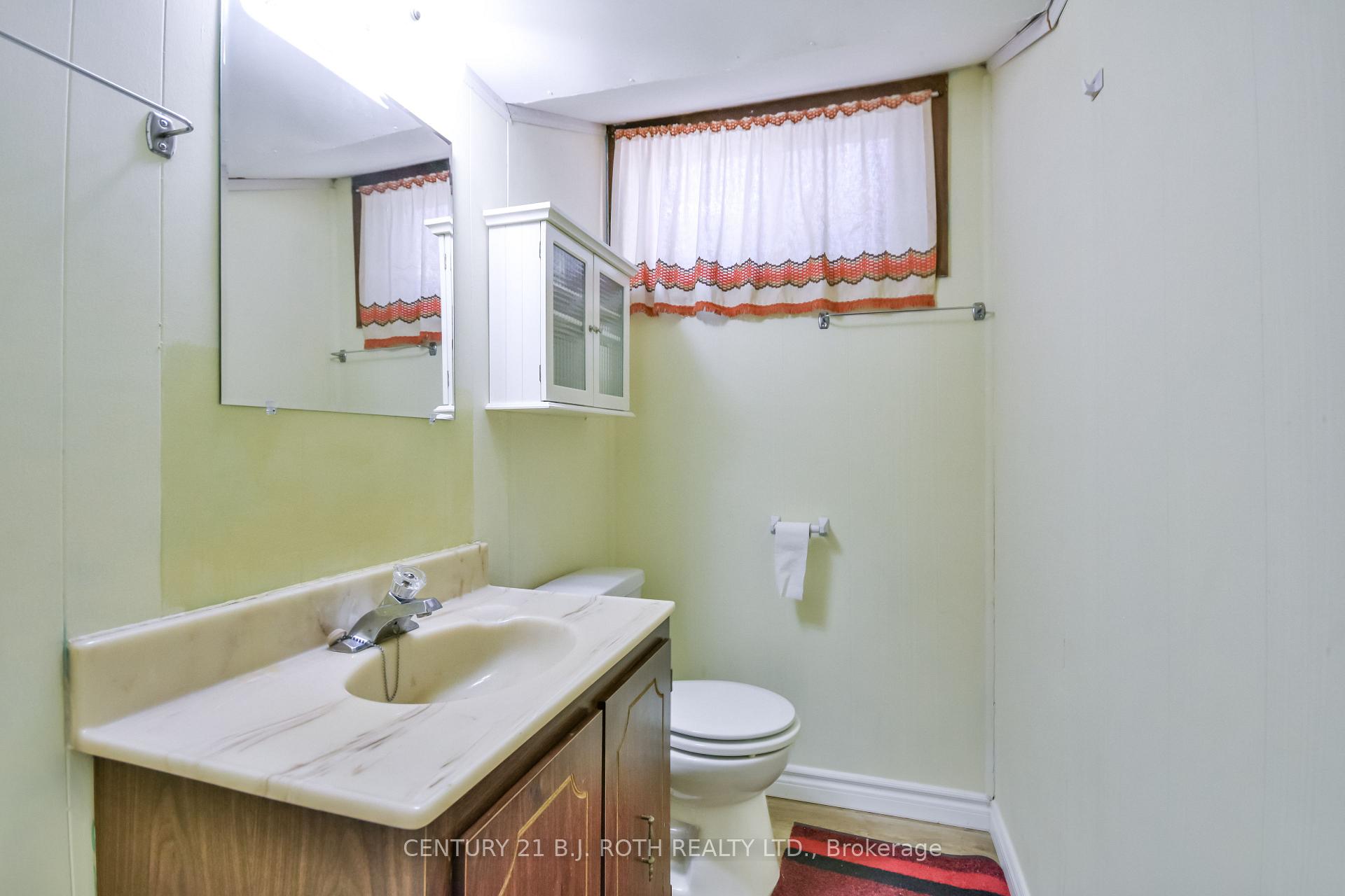 Photo 22 of 210 Grove Street E, Barrie, Wellington — HOMEH