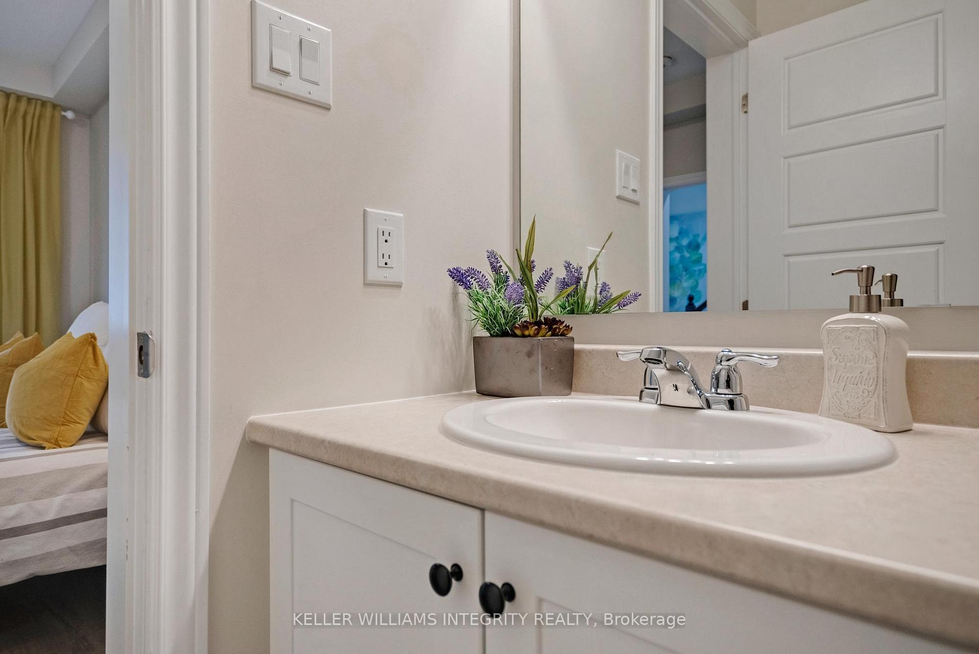 Photo 9 of 1692 Maple Grove Road, Ottawa, Stittsville (North) — HOMEH