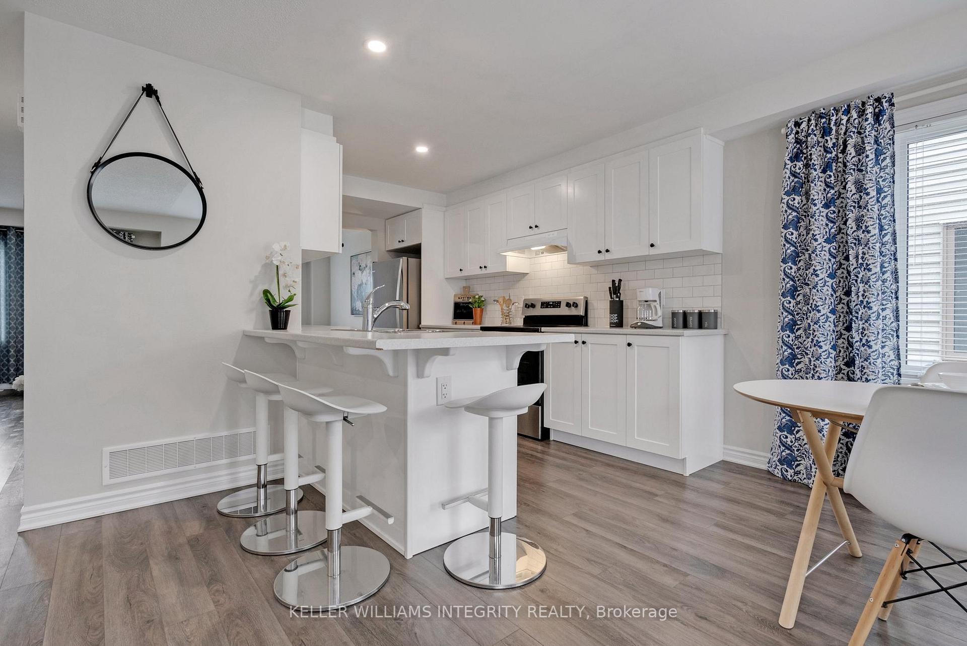 Photo 11 of 1692 Maple Grove Road, Ottawa, Stittsville (North) — HOMEH