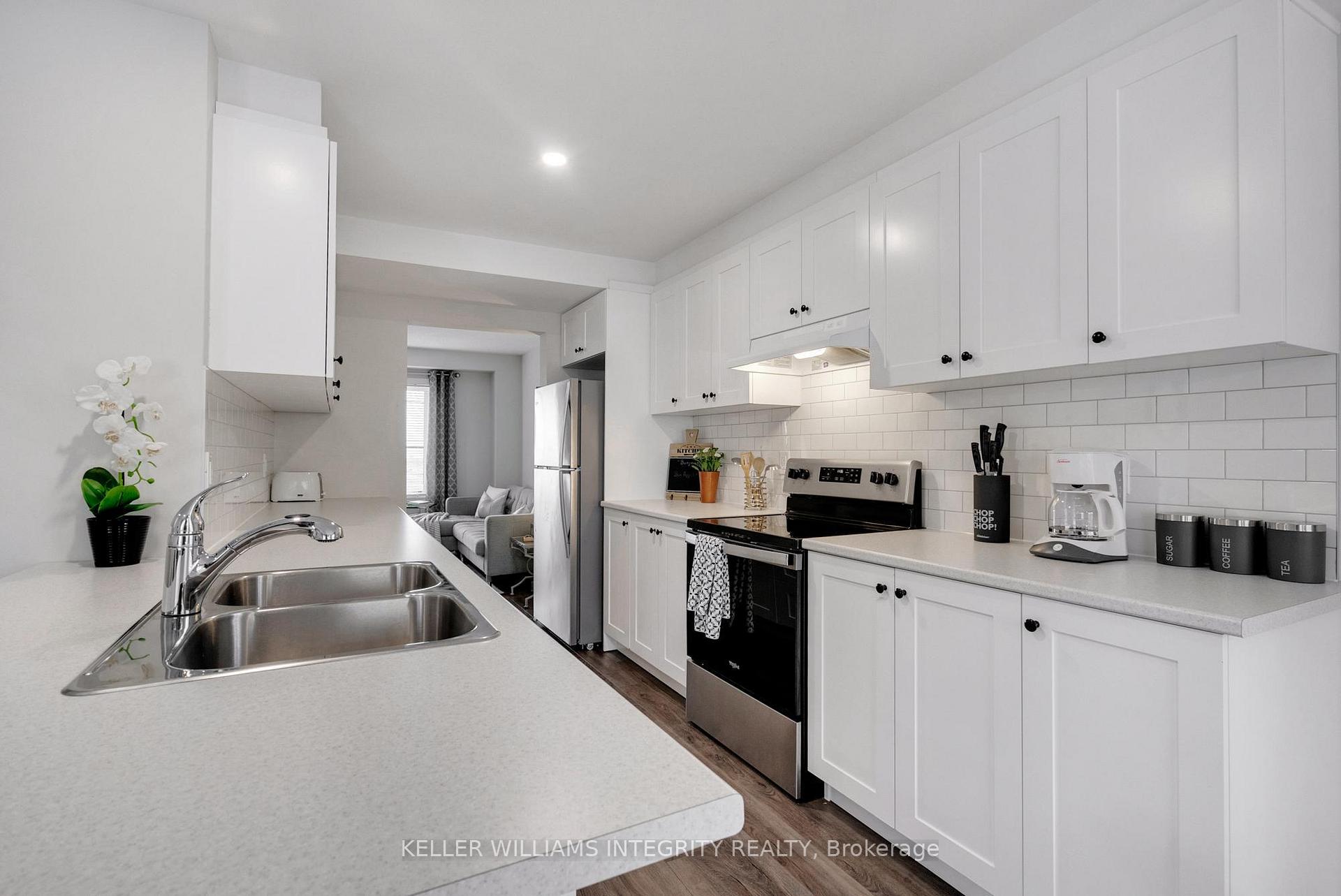 Photo 12 of 1692 Maple Grove Road, Ottawa, Stittsville (North) — HOMEH