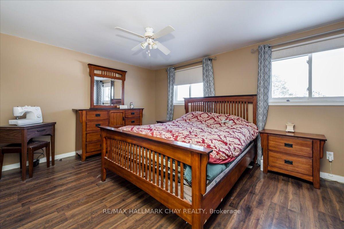 Photo 6 of 59 Robin Court, Barrie, Cundles East — HOMEH