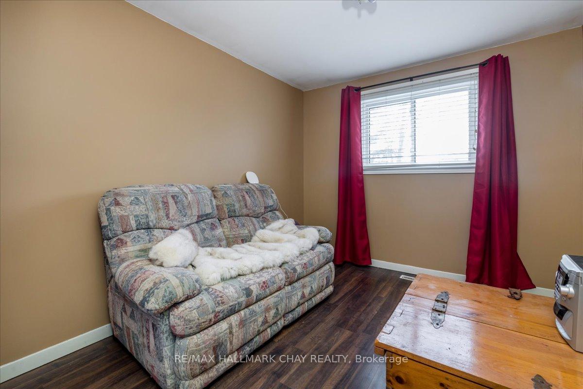 Photo 8 of 59 Robin Court, Barrie, Cundles East — HOMEH