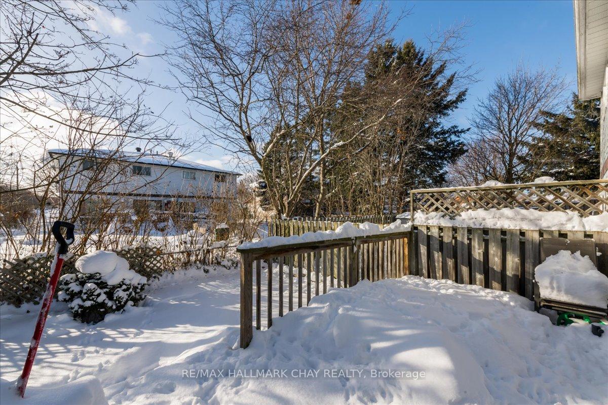Photo 10 of 59 Robin Court, Barrie, Cundles East — HOMEH