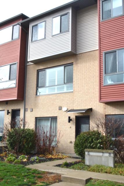 Front of Unit 6, 369 Essa Road