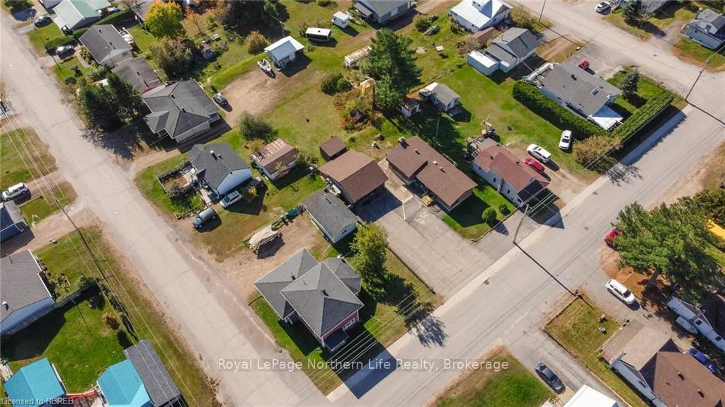 Photo 15 of 541 Brydges Street, Mattawa — HOMEH