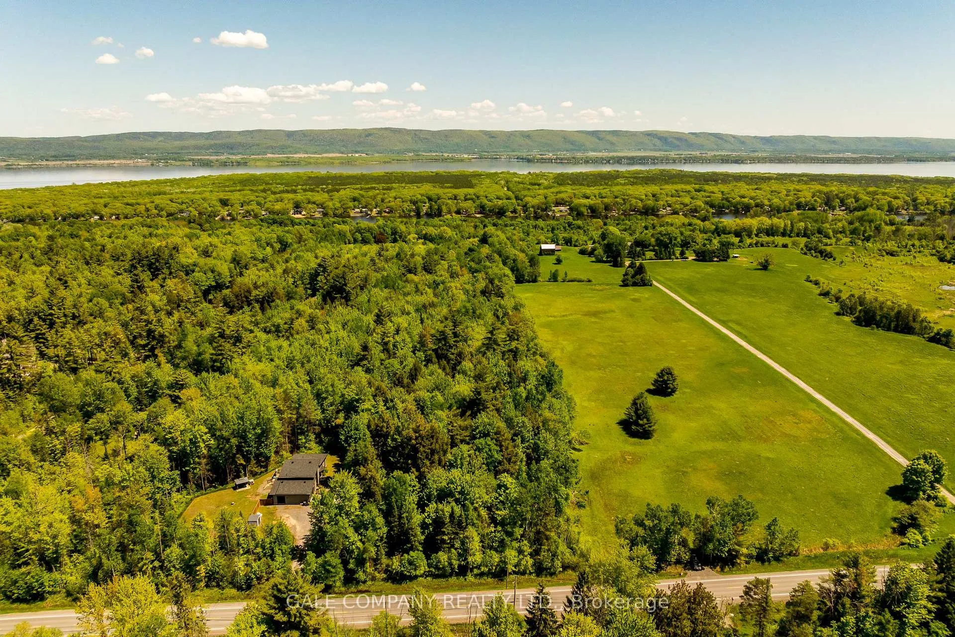Photo 3 of 4475 Dunrobin Road, Ottawa, Constance Bay — HOMEH