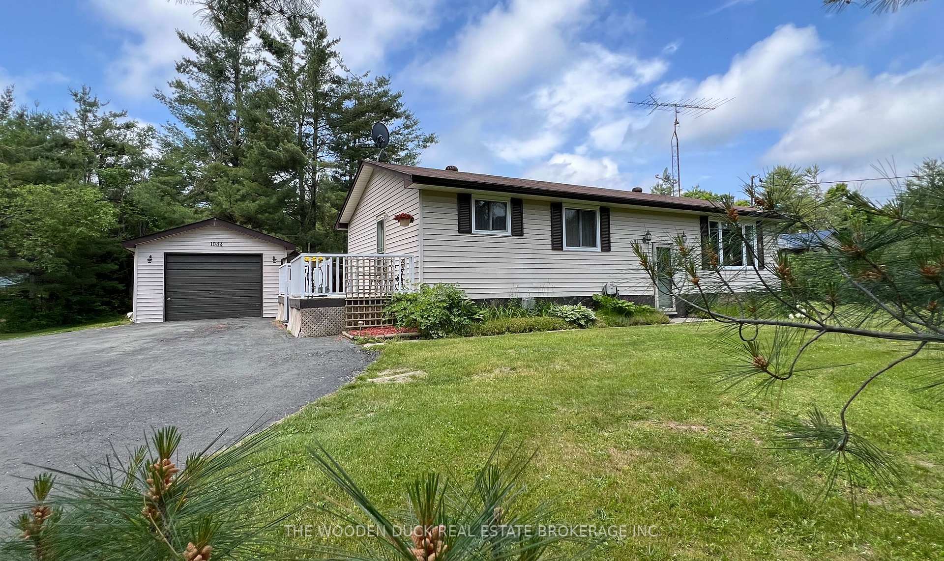 Photo 1 of 1044 County 40 Road, Douro-Dummer — HOMEH