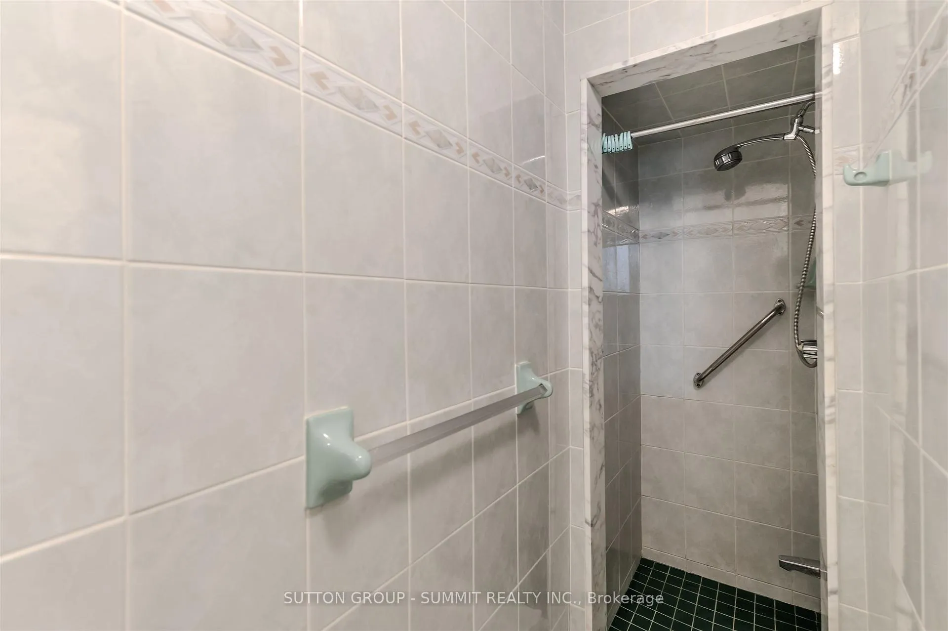 Photo 30 of 83 Curtis Drive, Brampton, Brampton South — HOMEH