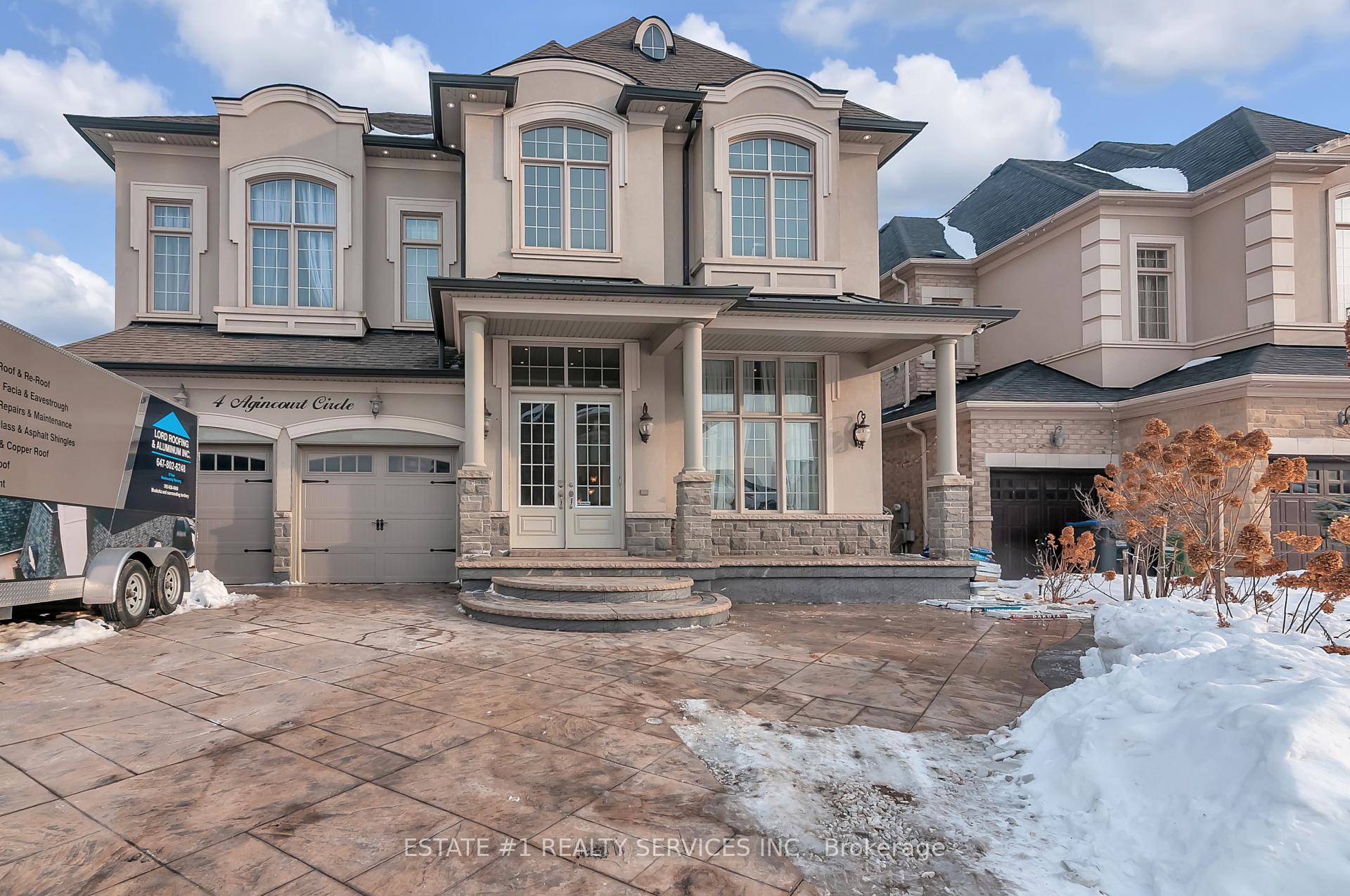 Front of 4 Agincourt Circle