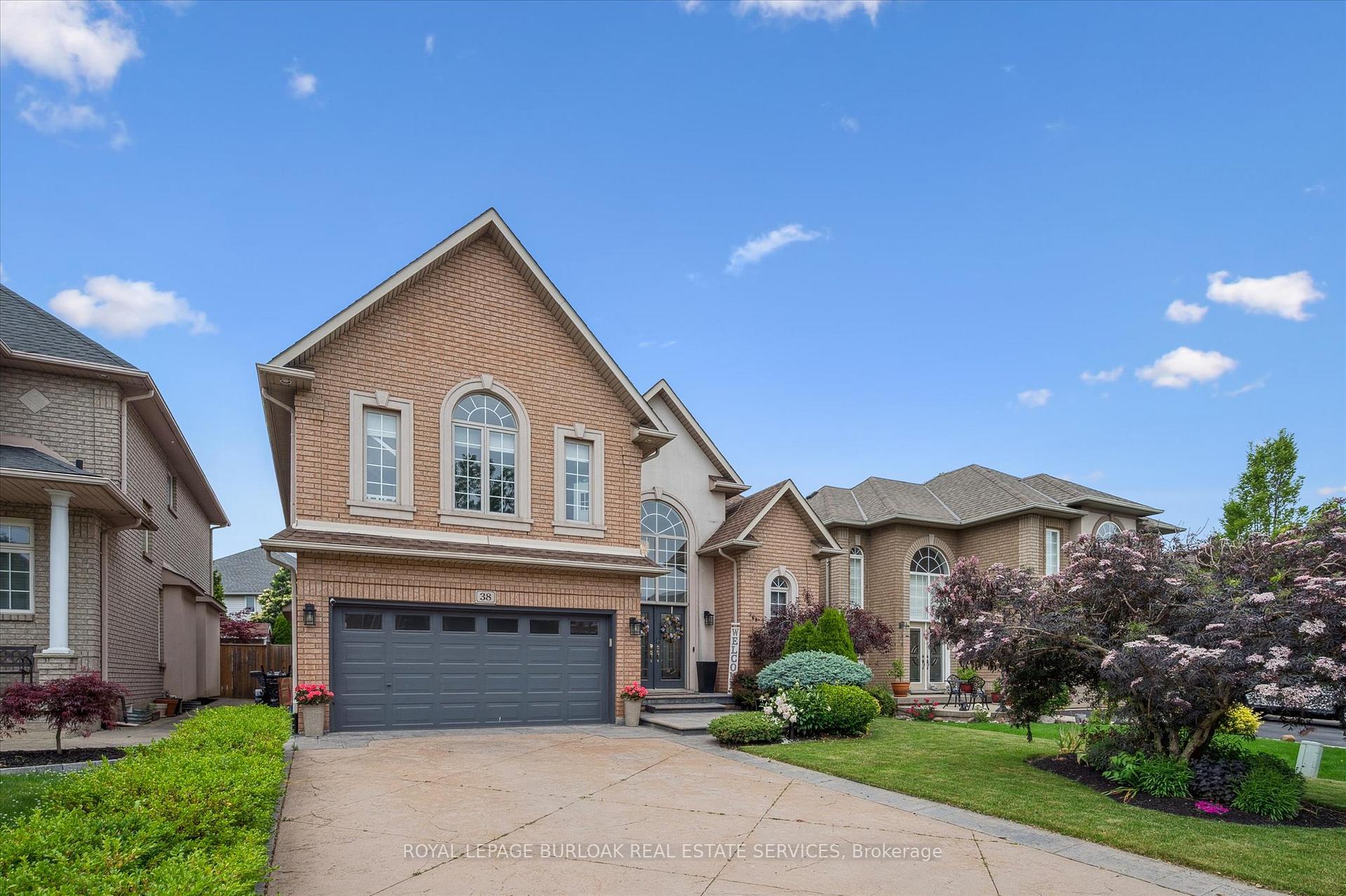 Front of 38 Surrey Drive