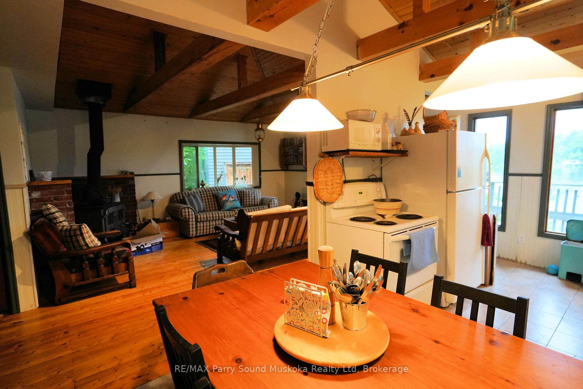 Photo 12 of Unit W/A, 329 Healey Lake, The Archipelago, Archipelago South — HOMEH