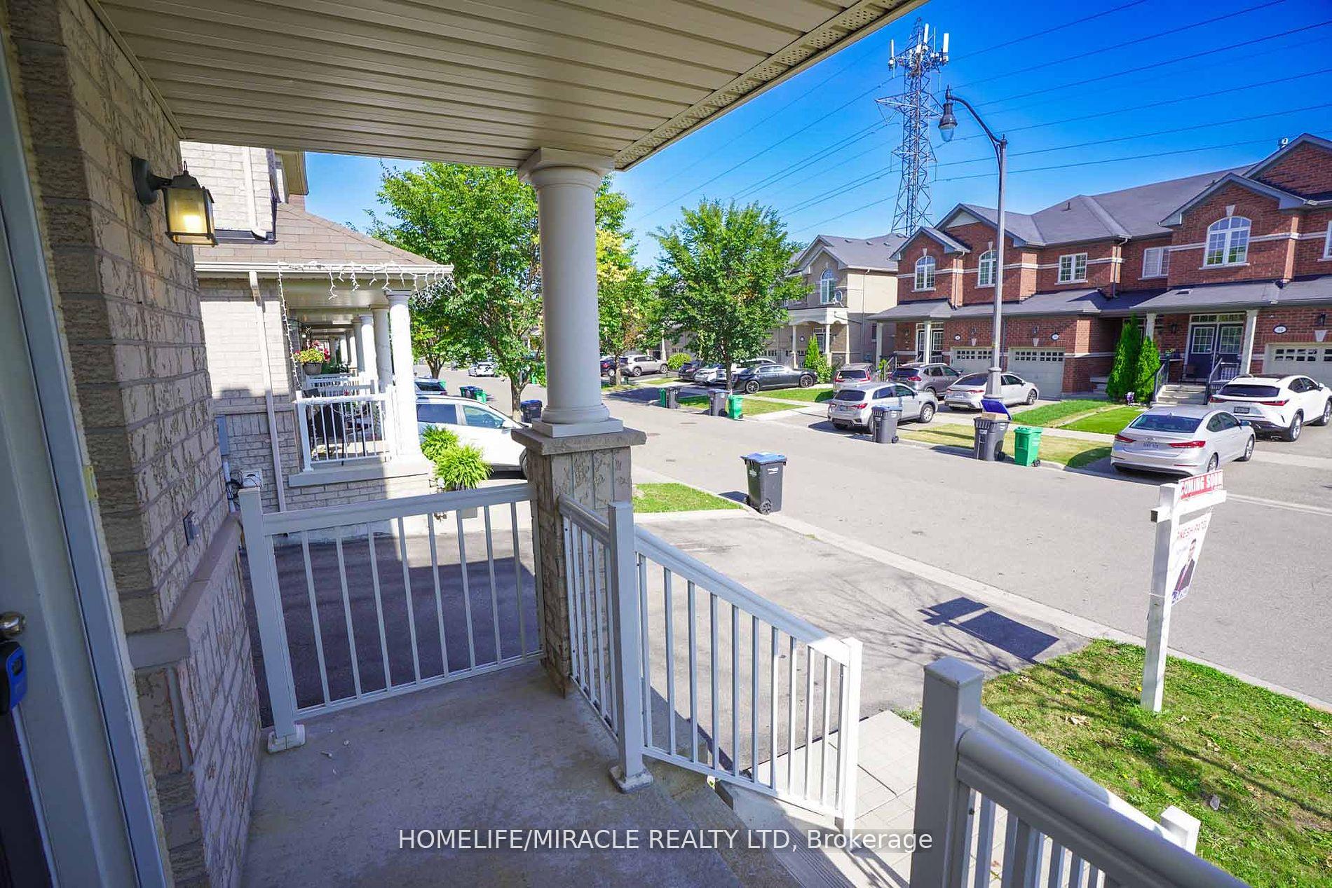 Photo 8 of 69 Teal Crest Circle, Brampton, Credit Valley — HOMEH