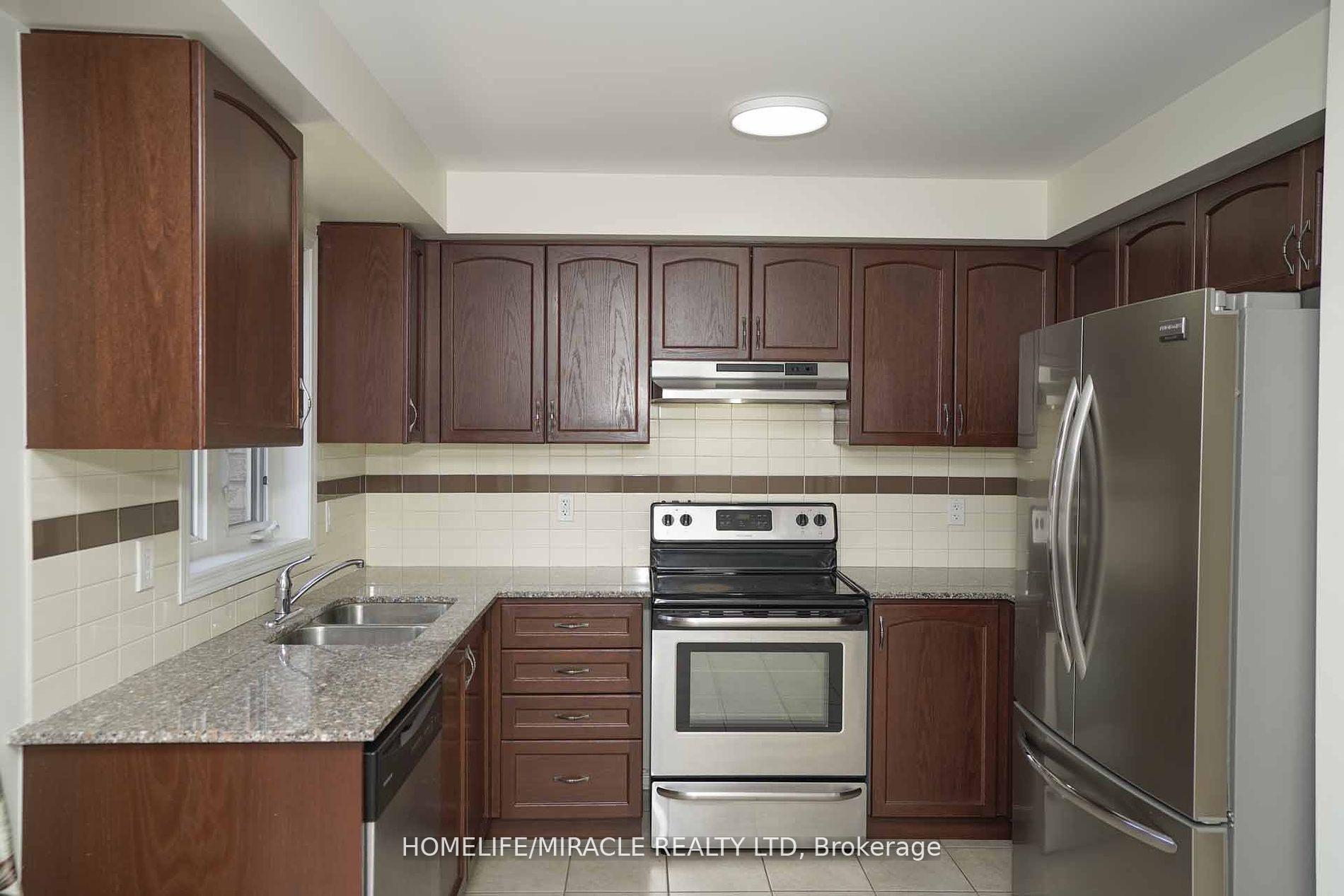 Photo 15 of 69 Teal Crest Circle, Brampton, Credit Valley — HOMEH
