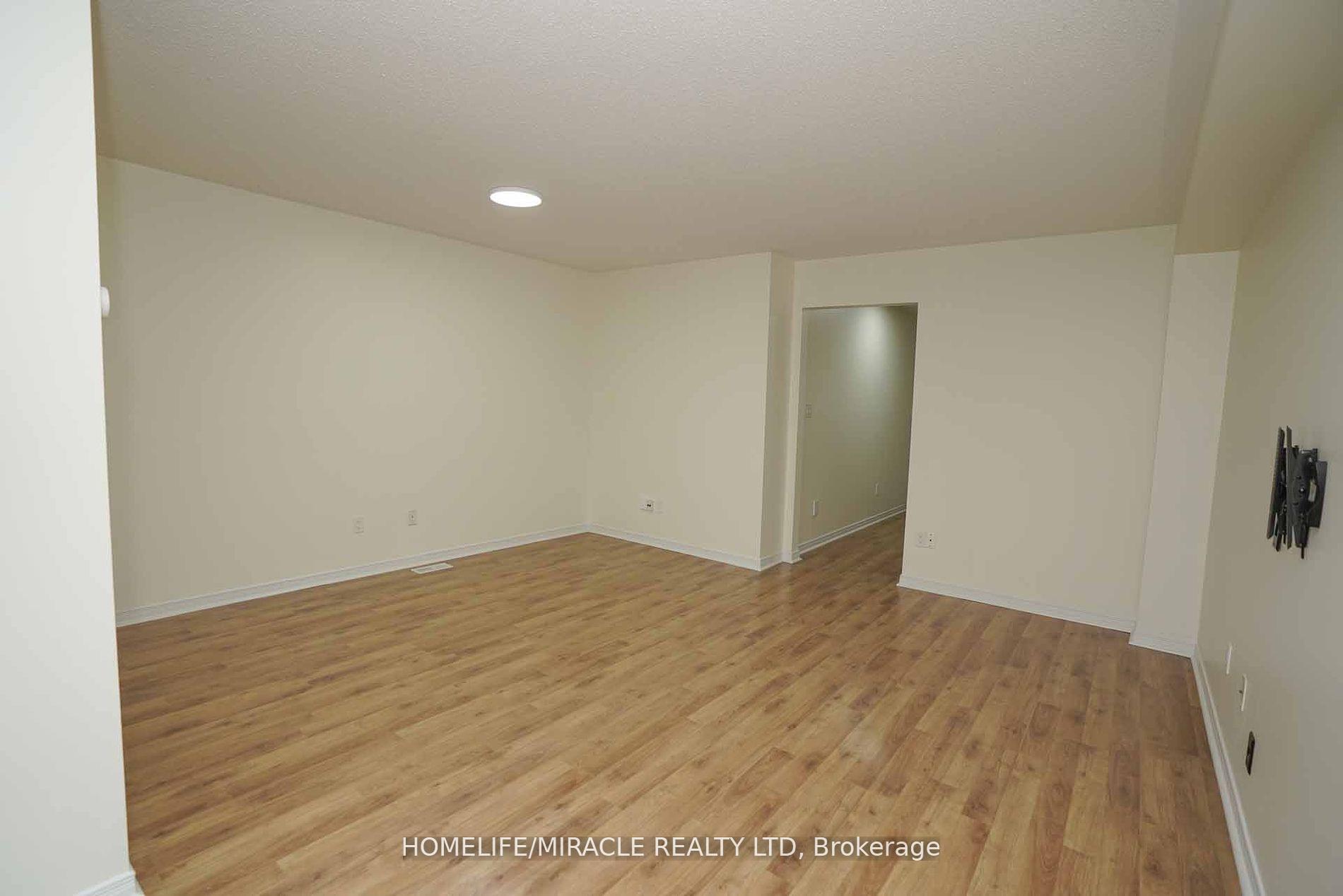 Photo 22 of 69 Teal Crest Circle, Brampton, Credit Valley — HOMEH