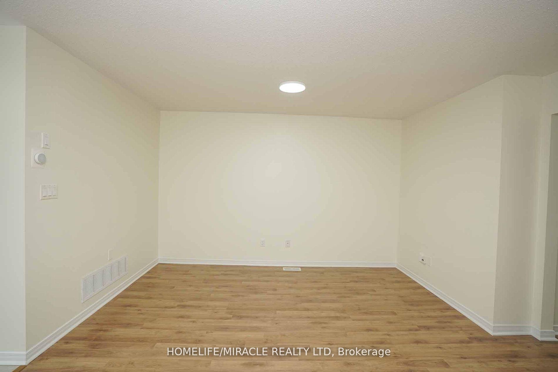 Photo 24 of 69 Teal Crest Circle, Brampton, Credit Valley — HOMEH