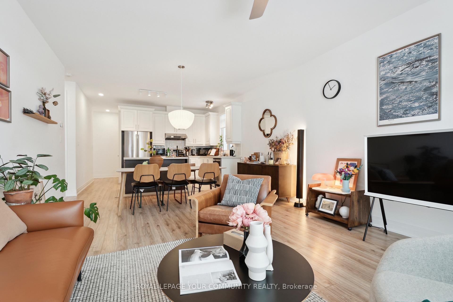 Photo 8 of 33 Mabern Street, Barrie, Rural Barrie Southwest — HOMEH