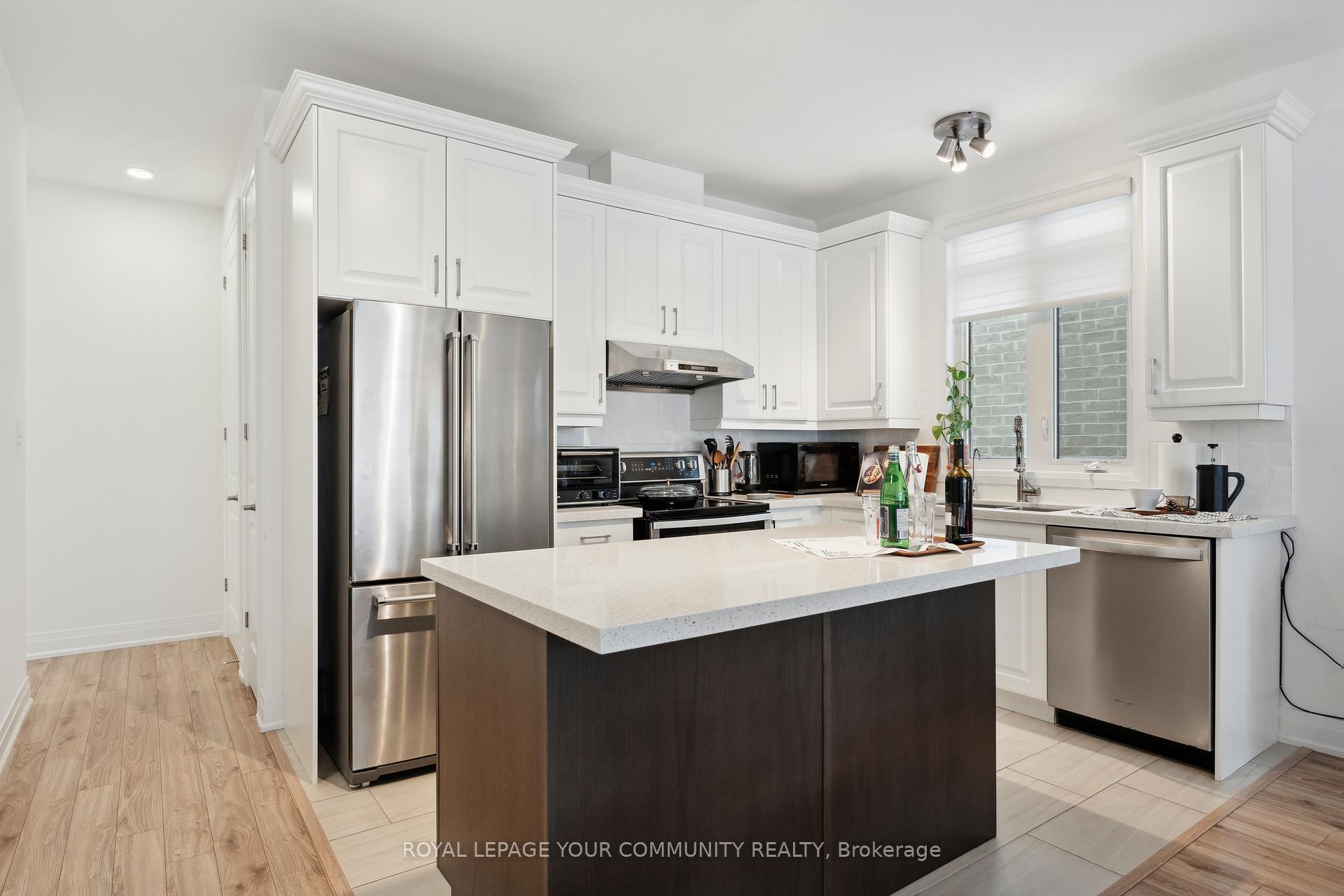 Photo 14 of 33 Mabern Street, Barrie, Rural Barrie Southwest — HOMEH