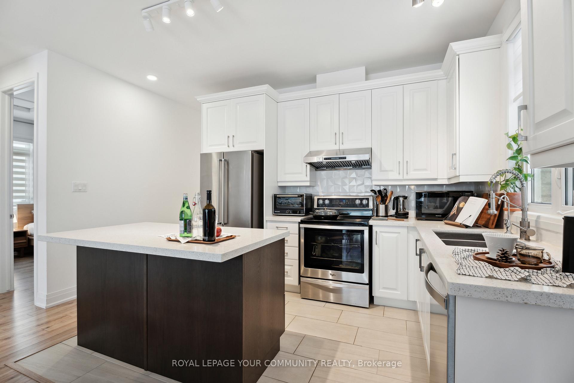 Photo 15 of 33 Mabern Street, Barrie, Rural Barrie Southwest — HOMEH
