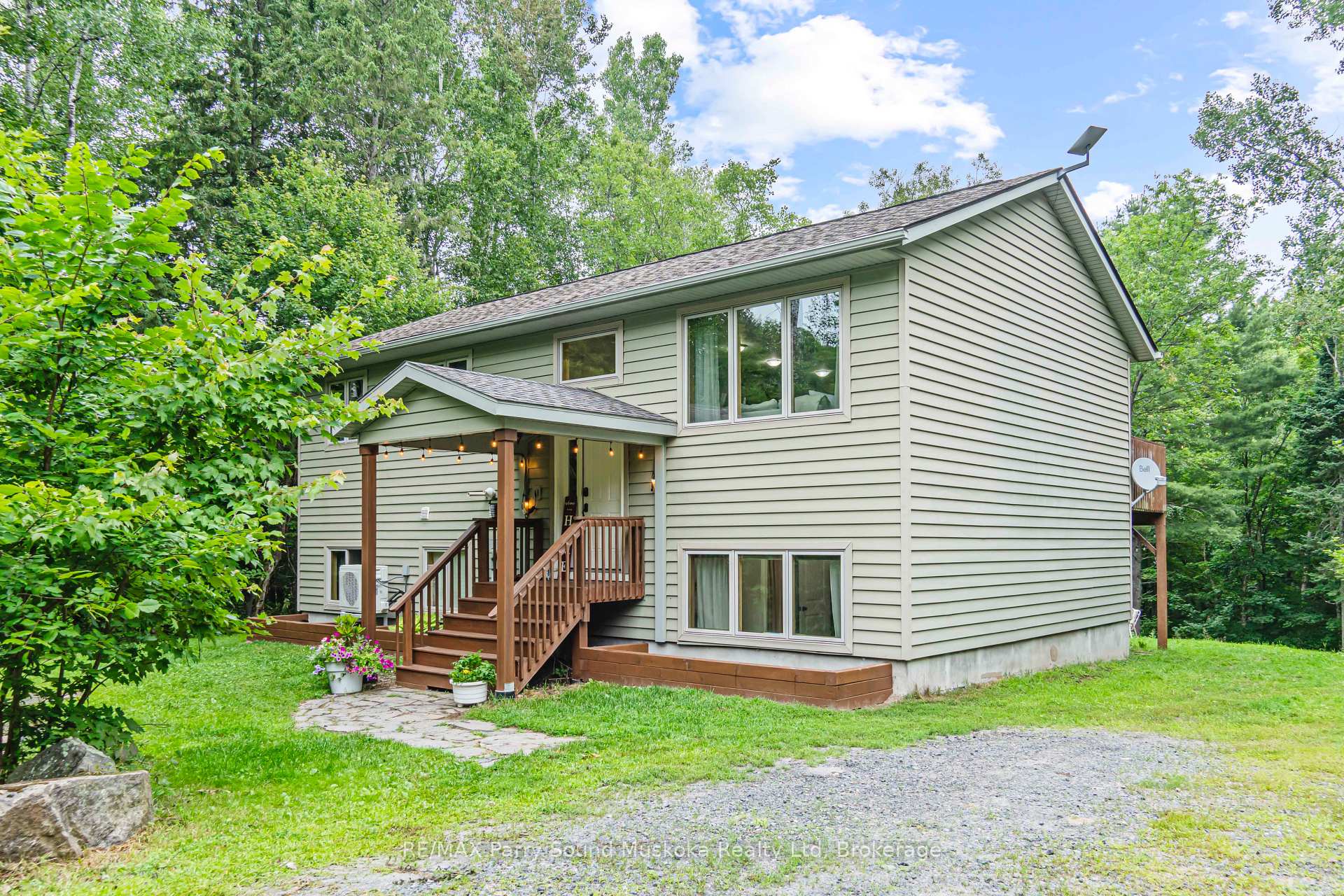 Photo 1 of 312 Centre Road, McKellar — HOMEH