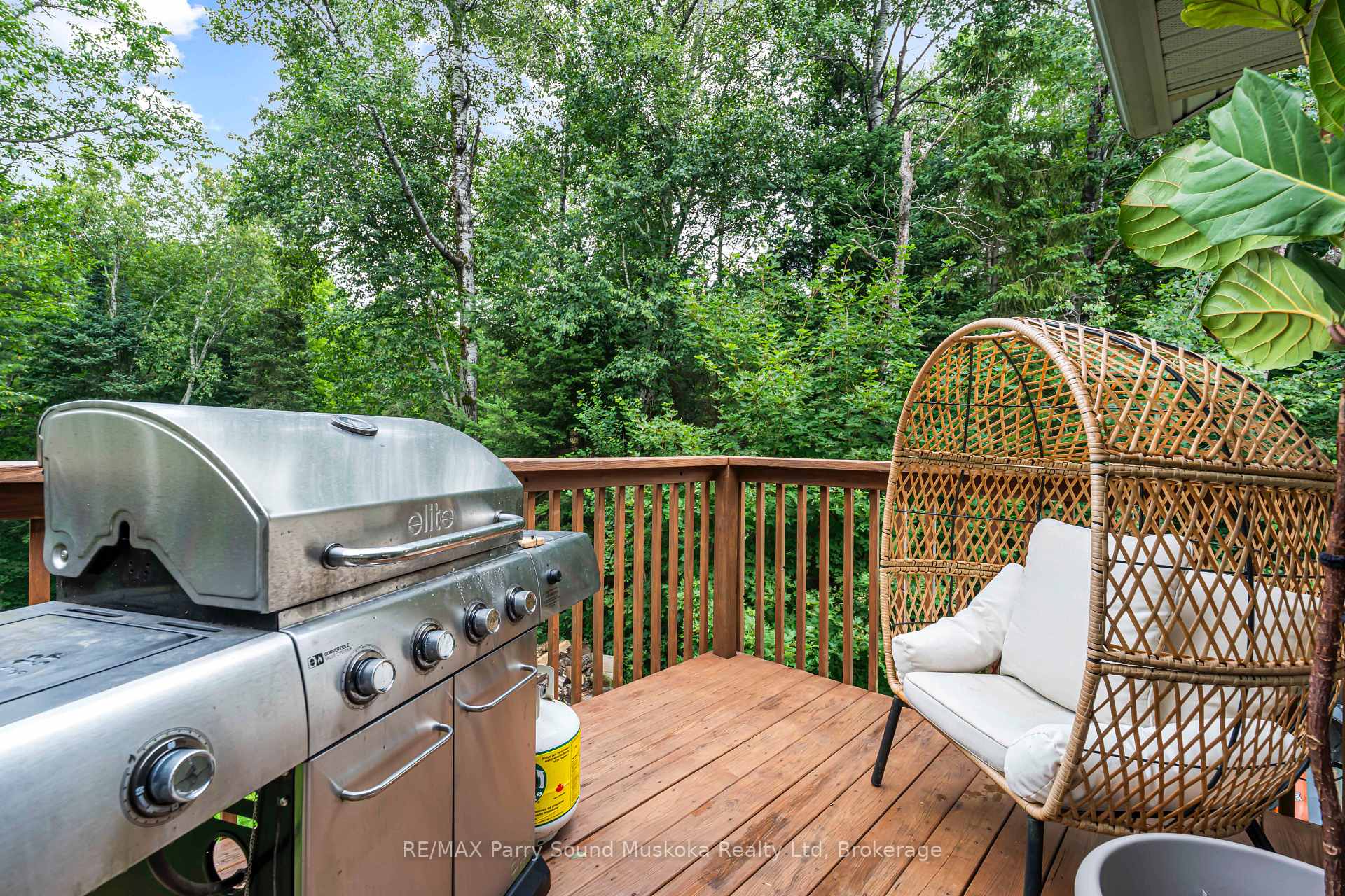 Photo 21 of 312 Centre Road, McKellar — HOMEH
