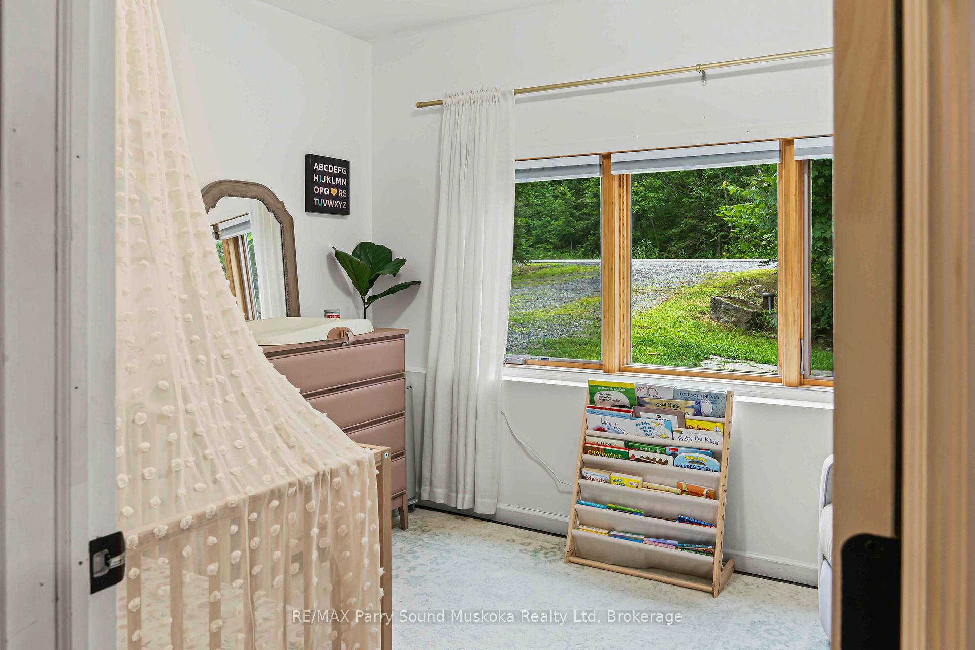 Photo 27 of 312 Centre Road, McKellar — HOMEH