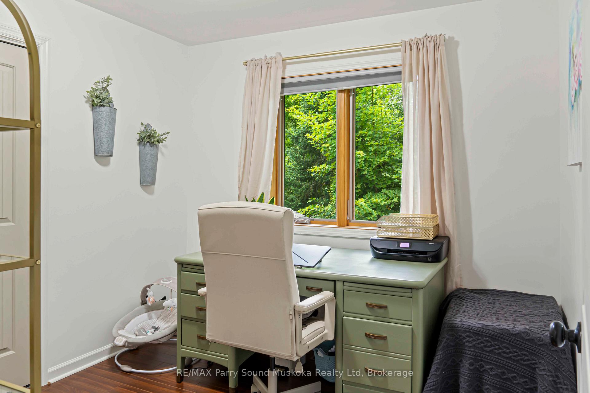 Photo 30 of 312 Centre Road, McKellar — HOMEH