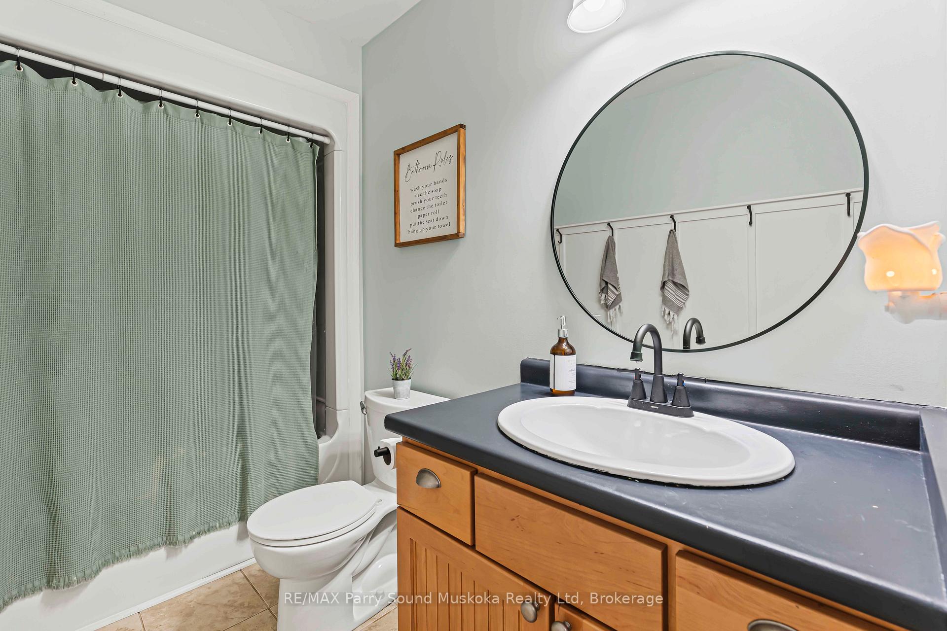Photo 40 of 312 Centre Road, McKellar — HOMEH