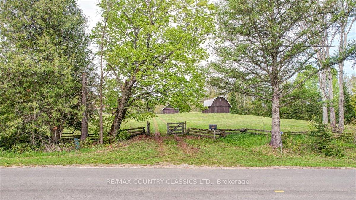 Photo 40 of 1908 Lower Faraday Road, Faraday — HOMEH