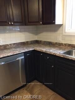 Photo 4 of 102 Elma Street, St. Catharines, Lakeport — HOMEH