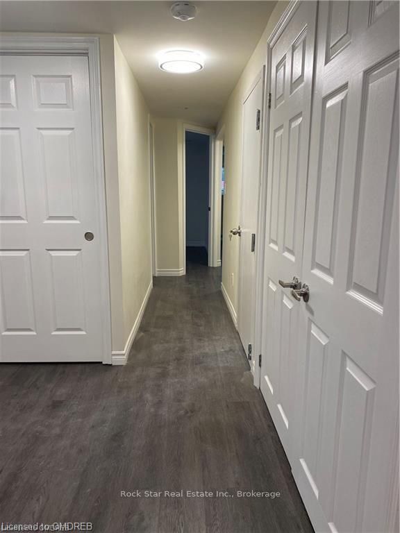 Photo 9 of 102 Elma Street, St. Catharines, Lakeport — HOMEH