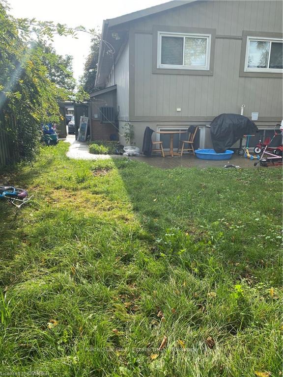 Photo 32 of 102 Elma Street, St. Catharines, Lakeport — HOMEH