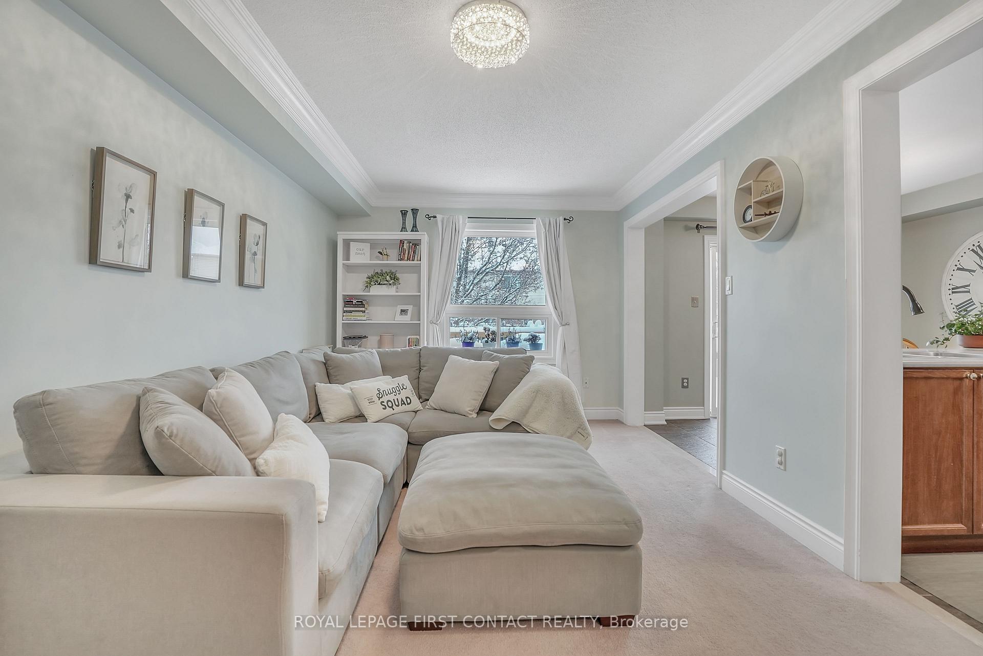 Photo 3 of 21 Bird Street, Barrie, Edgehill Drive — HOMEH