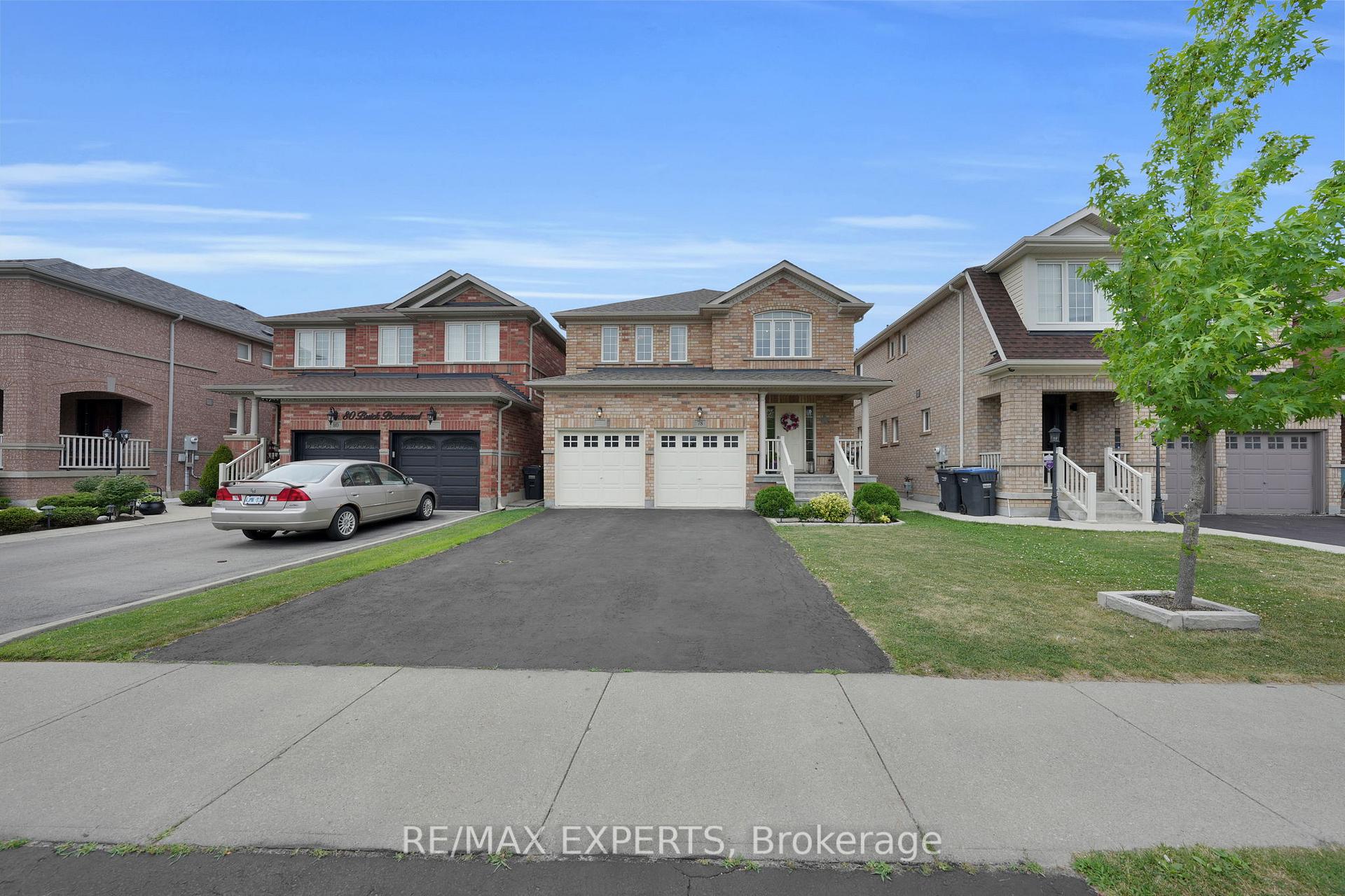 Photo 20 of 78 Buick Boulevard, Brampton, Fletcher's Meadow — HOMEH
