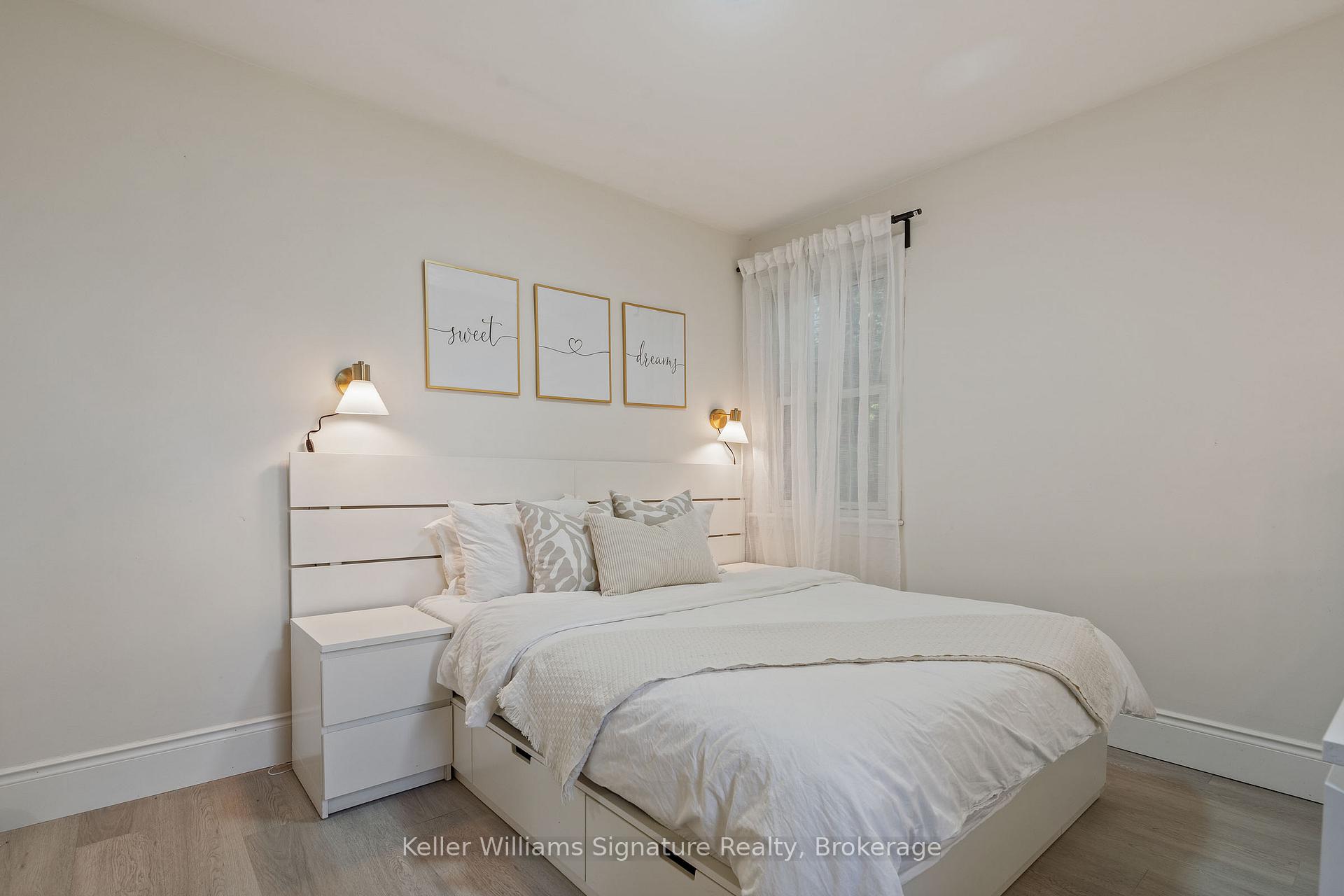 Photo 26 of 42 West 4th Street, Hamilton, Bonnington — HOMEH