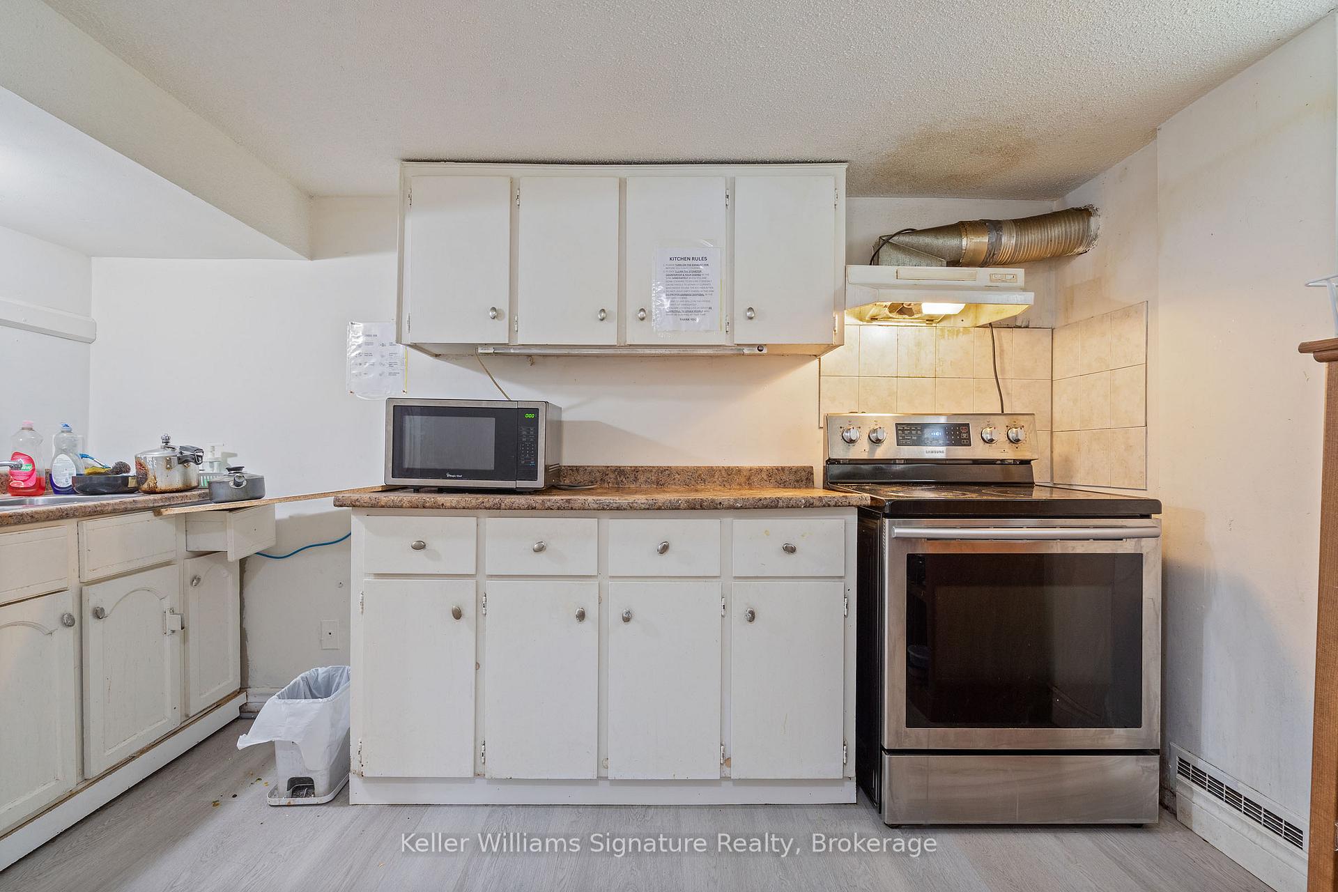 Photo 29 of 42 West 4th Street, Hamilton, Bonnington — HOMEH