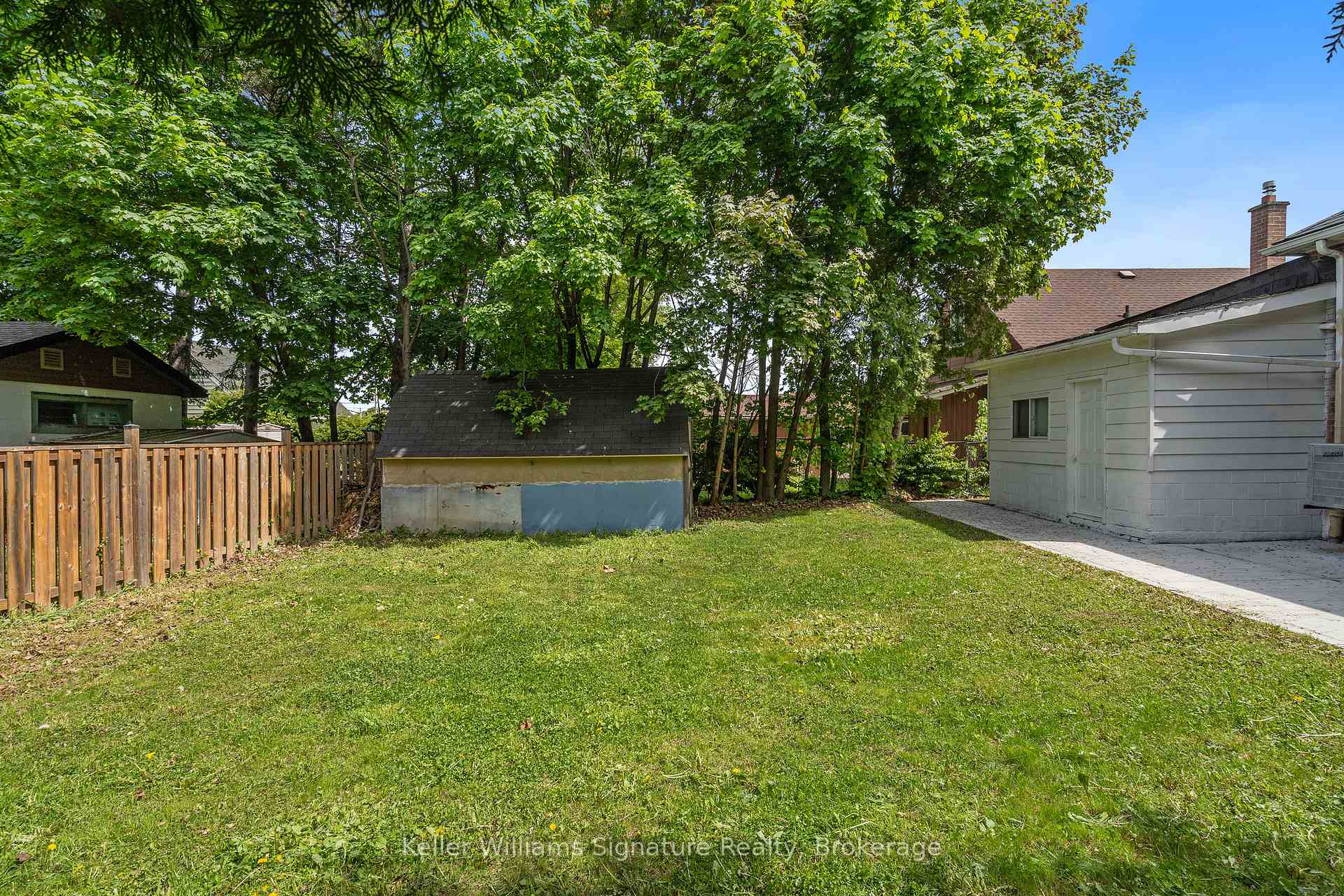 Photo 41 of 42 West 4th Street, Hamilton, Bonnington — HOMEH