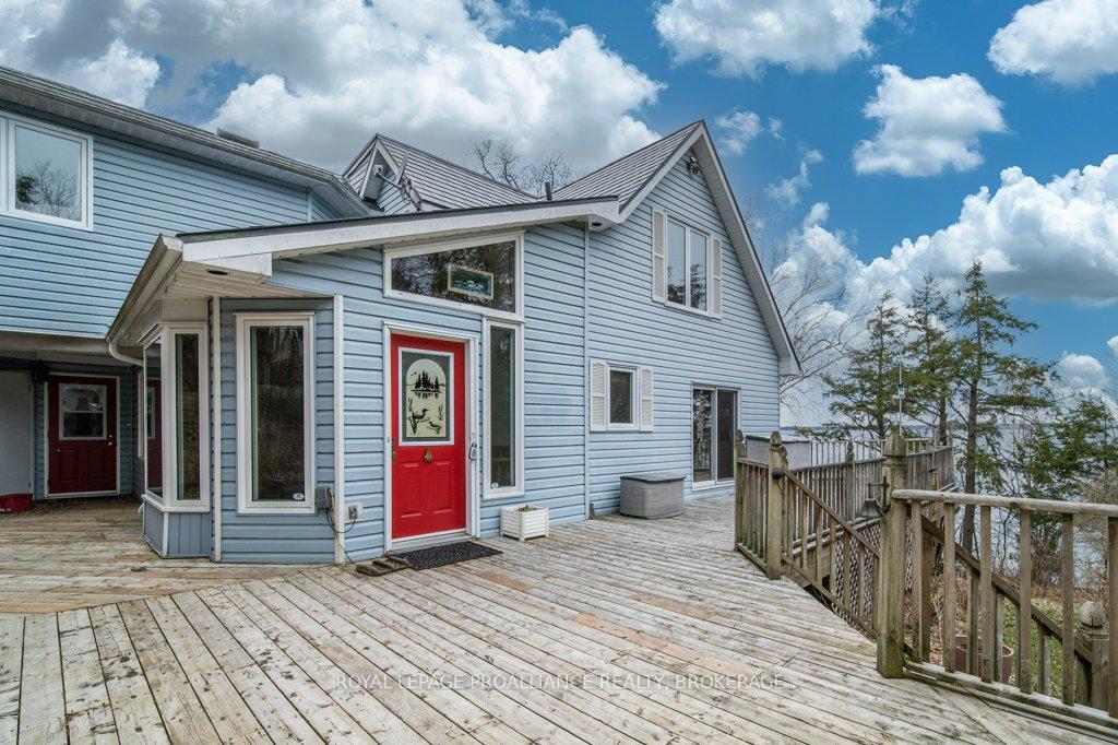 Photo 3 of 6058 Highway 96, Frontenac Islands, The Islands — HOMEH