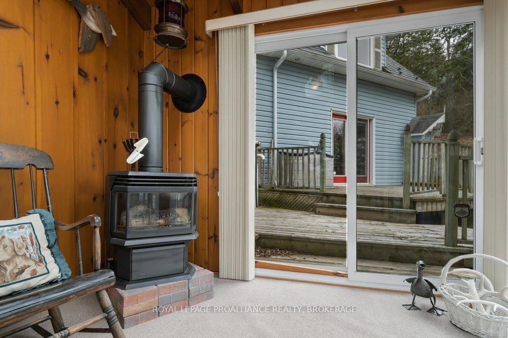 Photo 19 of 6058 Highway 96, Frontenac Islands, The Islands — HOMEH
