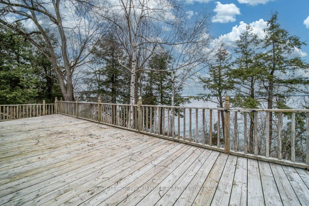 Photo 32 of 6058 Highway 96, Frontenac Islands, The Islands — HOMEH