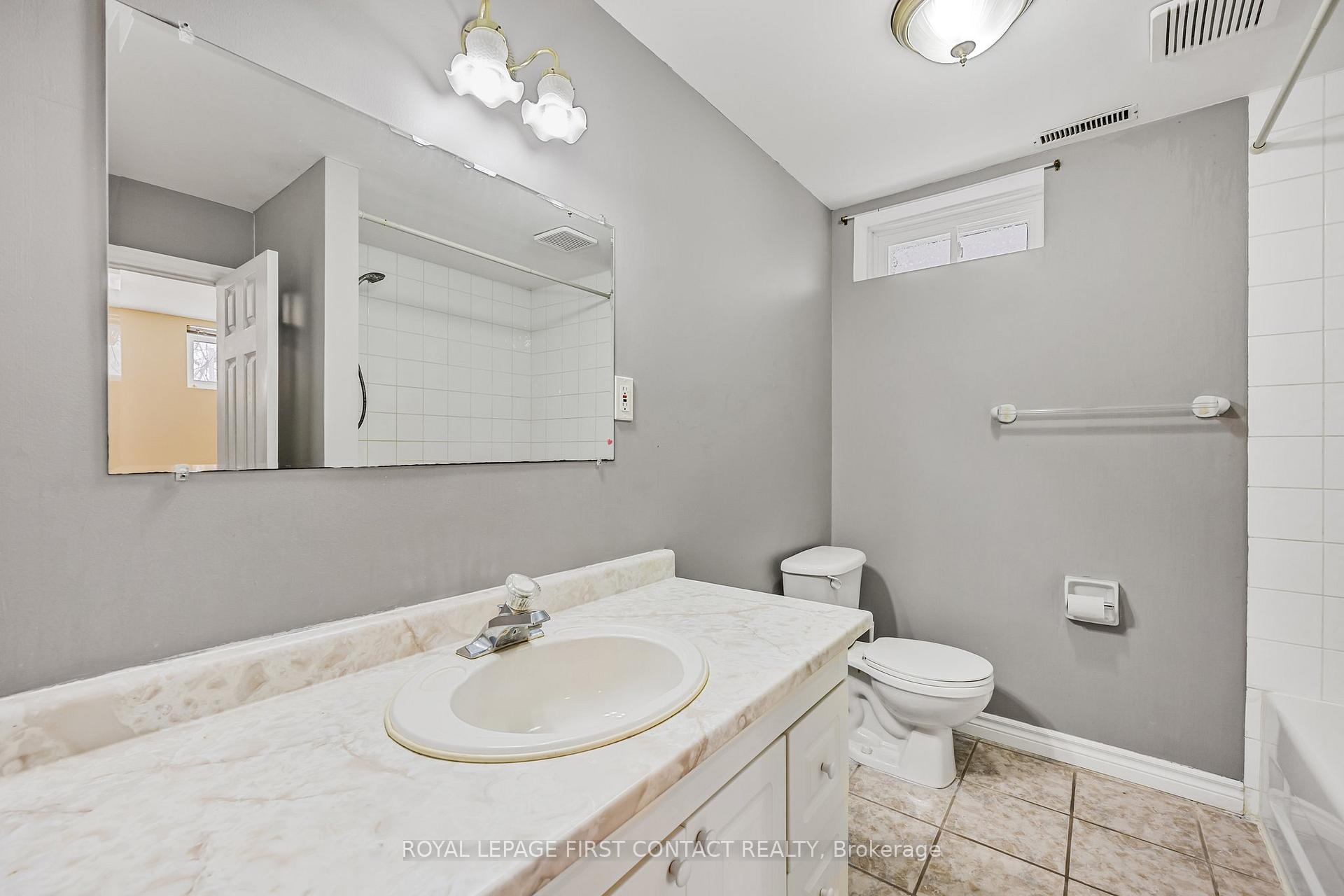 Photo 18 of 35 Bayshore Boulevard, Barrie, Bayshore — HOMEH