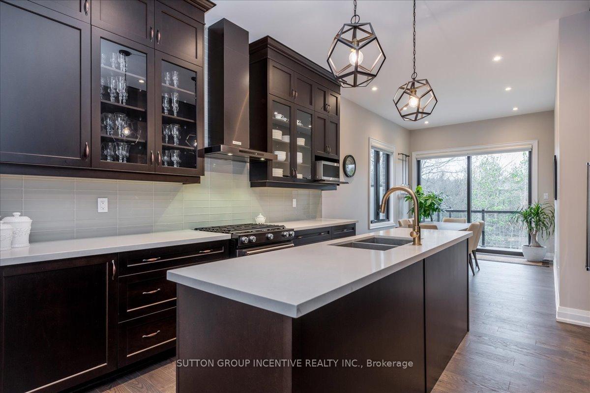 Photo 6 of 71 Muirfield Drive, Barrie, Ardagh — HOMEH