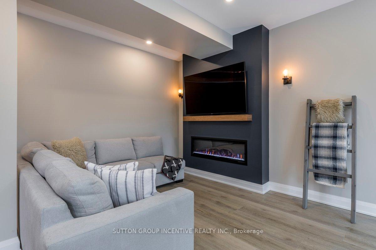 Photo 22 of 71 Muirfield Drive, Barrie, Ardagh — HOMEH