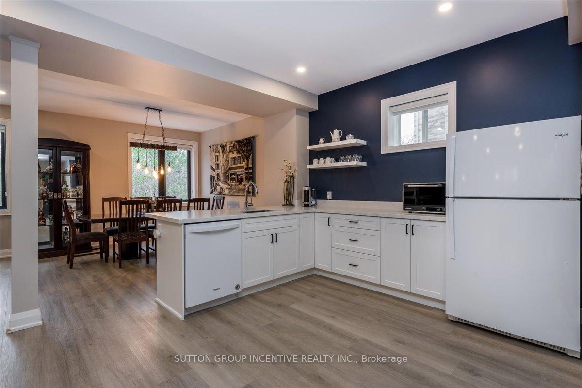 Photo 24 of 71 Muirfield Drive, Barrie, Ardagh — HOMEH