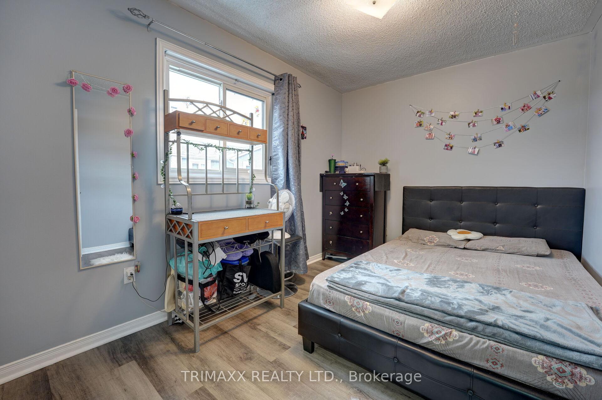 Photo 25 of 77 Stoneledge Circle N, Brampton, Sandringham-Wellington — HOMEH