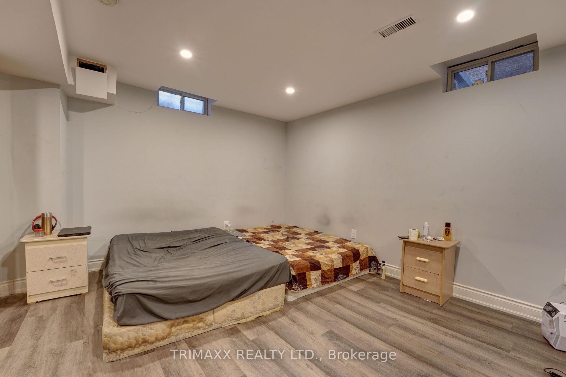 Photo 36 of 77 Stoneledge Circle N, Brampton, Sandringham-Wellington — HOMEH
