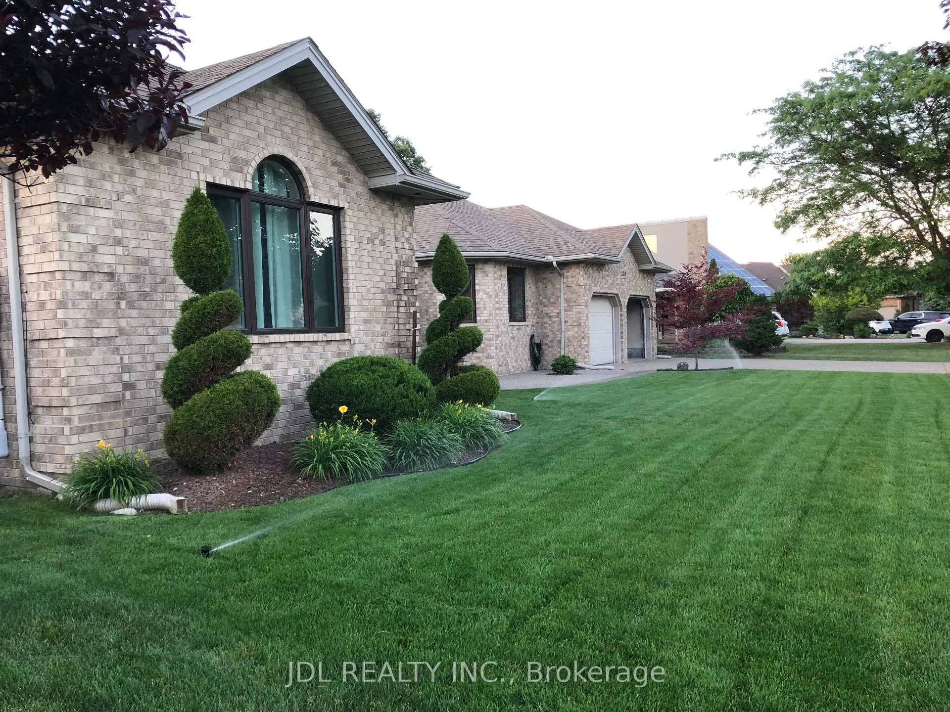 Photo 4 of 12356 Charlene Lane, Tecumseh — HOMEH