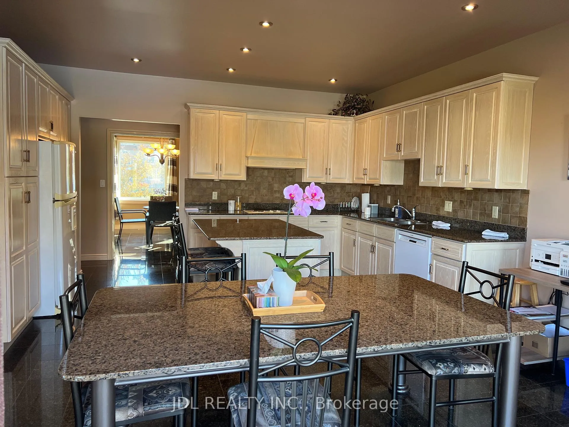 Photo 44 of 12356 Charlene Lane, Tecumseh — HOMEH