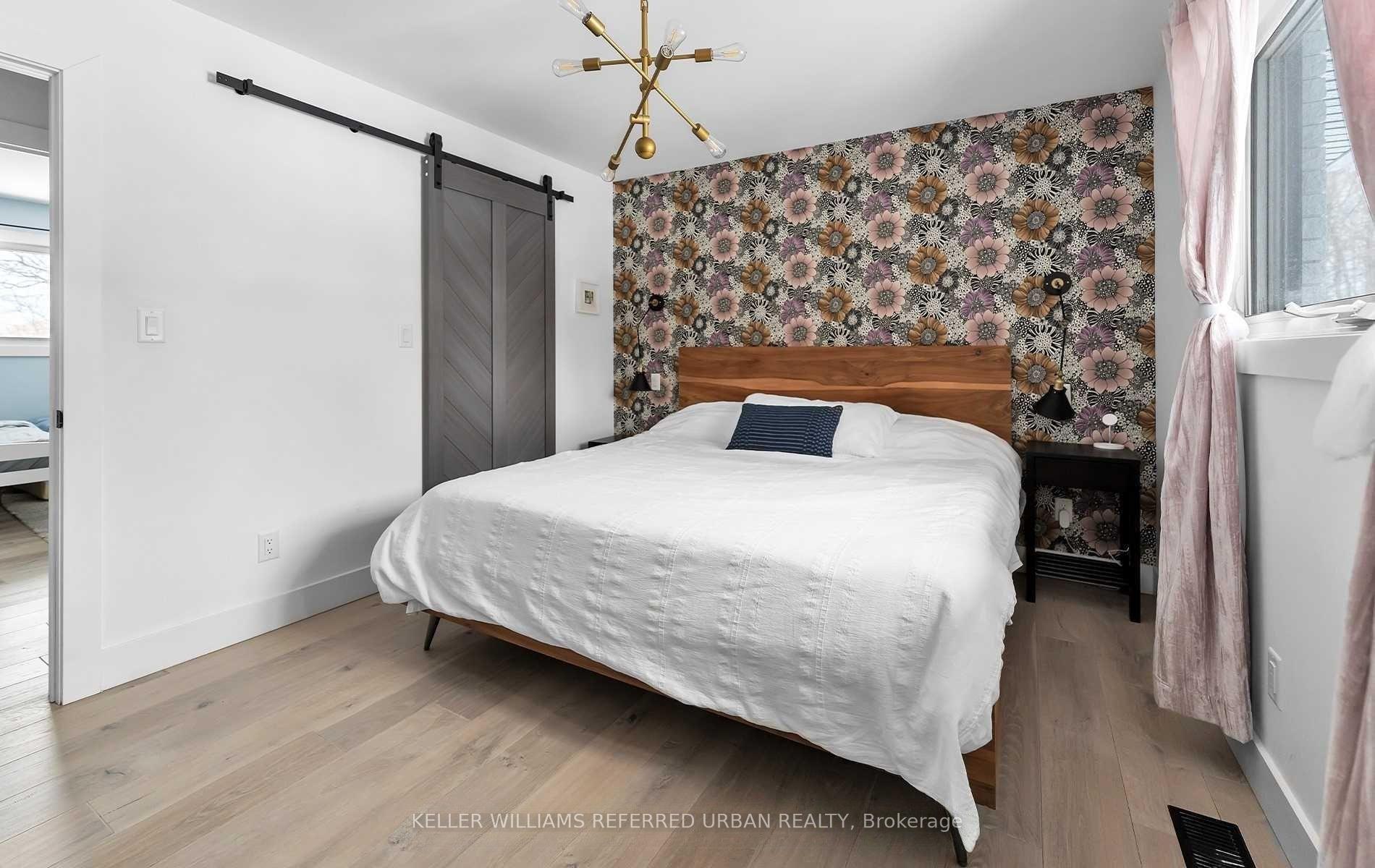 Photo 12 of 886 Sixth Street, Collingwood — HOMEH